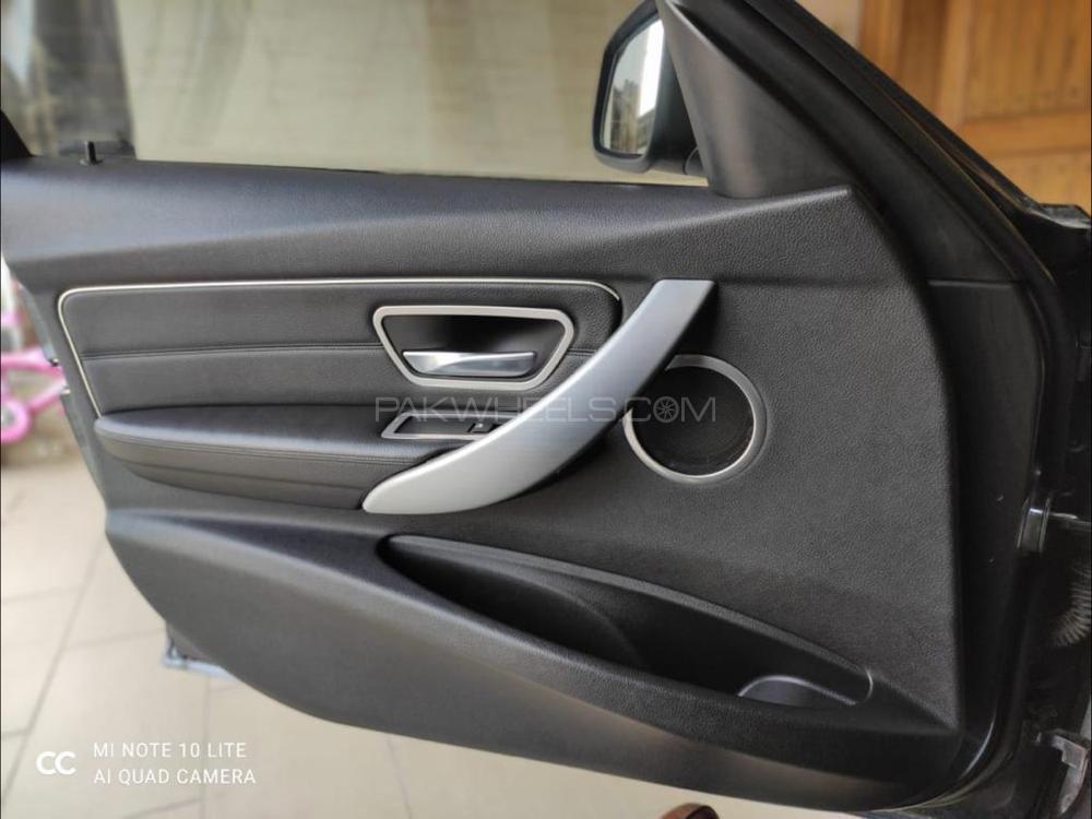 BMW 3 Series 2013 for Sale in Rawalpindi BMW 3 Series 2013 for Sale in Rawalpindi Image-6