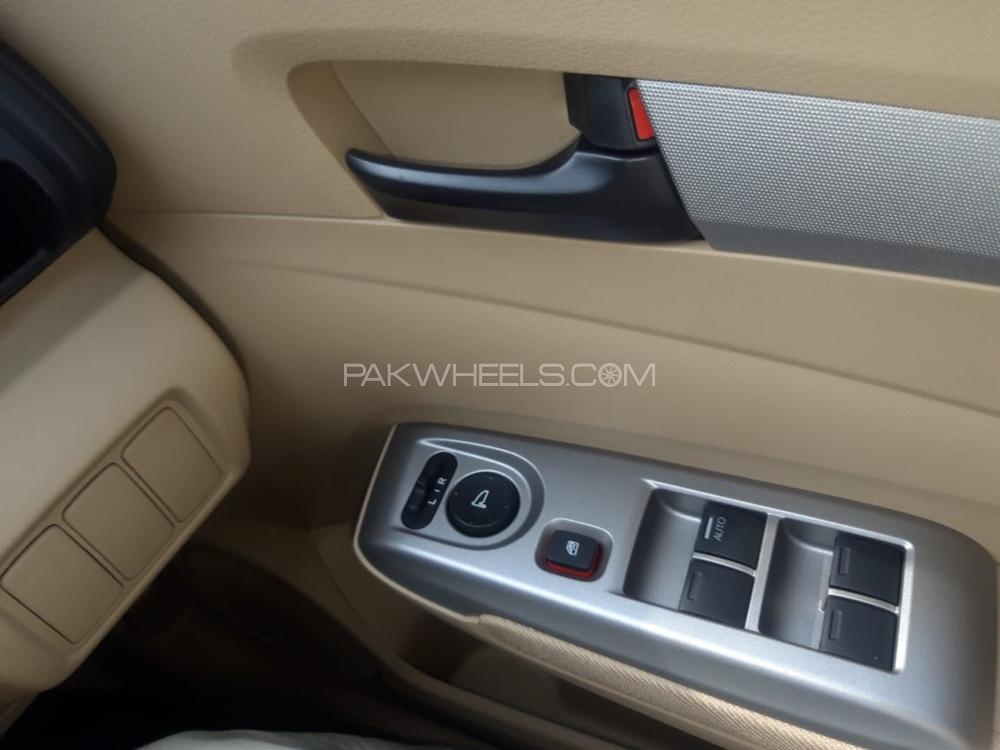 Honda City 2020 for Sale in Wazirabad Honda City 2020 for Sale in Wazirabad Image-7