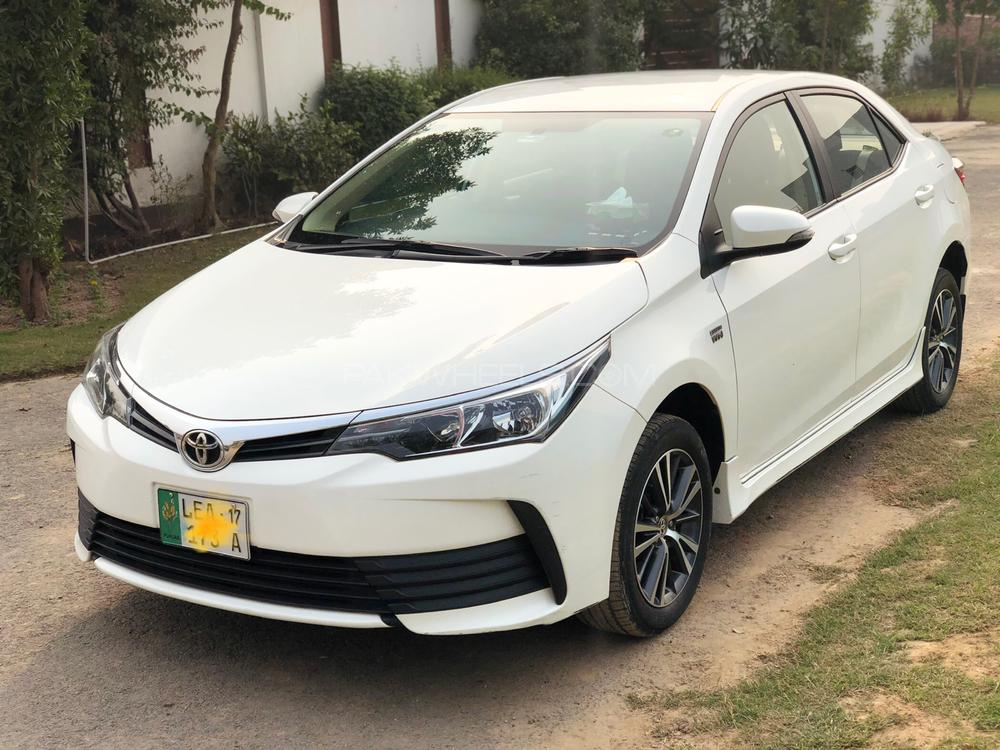Toyota Corolla 2017 for Sale in Lahore Image-1