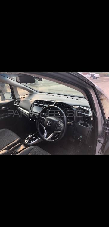 Honda Fit 2017 for Sale in Gujranwala Honda Fit 2017 for Sale in Gujranwala Image-10