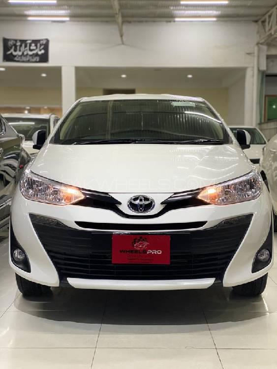 Toyota Yaris 2020 for Sale in Peshawar Image-1
