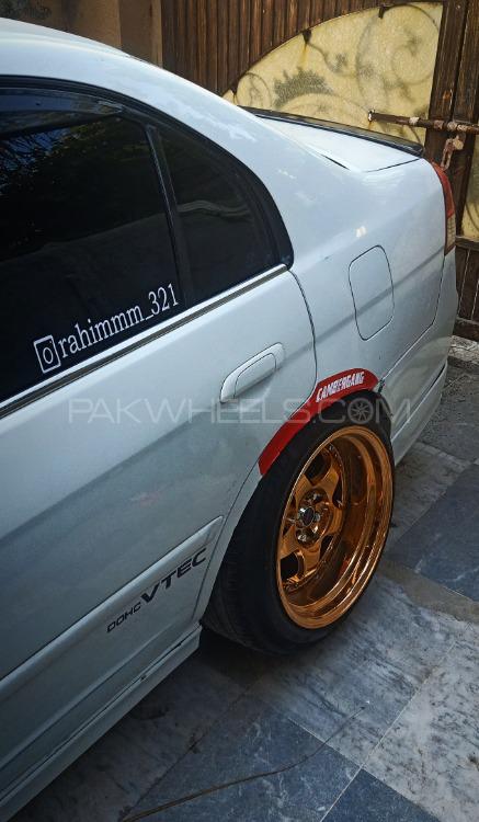 Honda Civic - 2005  Honda Civic - 2005  Image-4