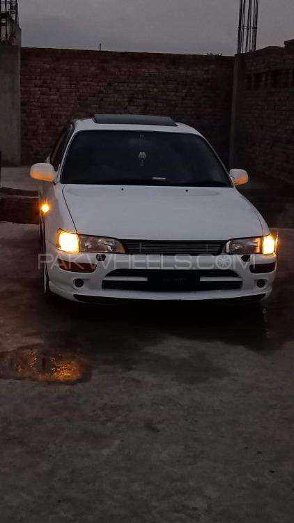 Toyota Corolla - 1995  Toyota Corolla - 1995  Image-3