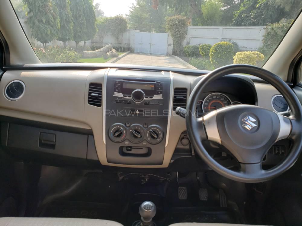 Suzuki Wagon R 2015 for Sale in Multan Suzuki Wagon R 2015 for Sale in Multan Image-7