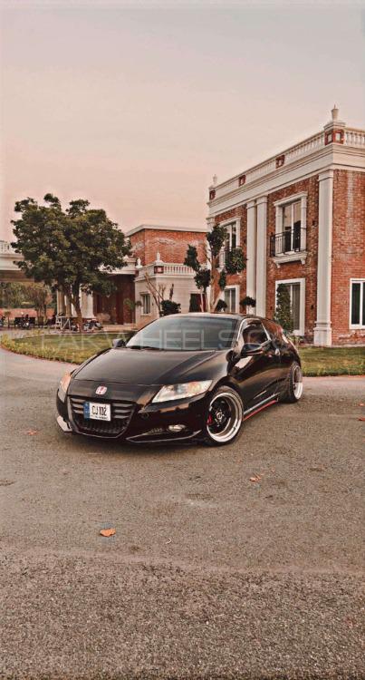 Honda CR-Z - 2011  Honda CR-Z - 2011  Image-2