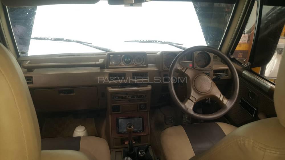 Mitsubishi Pajero 1990 for Sale in Kashmir Mitsubishi Pajero 1990 for Sale in Kashmir Image-7