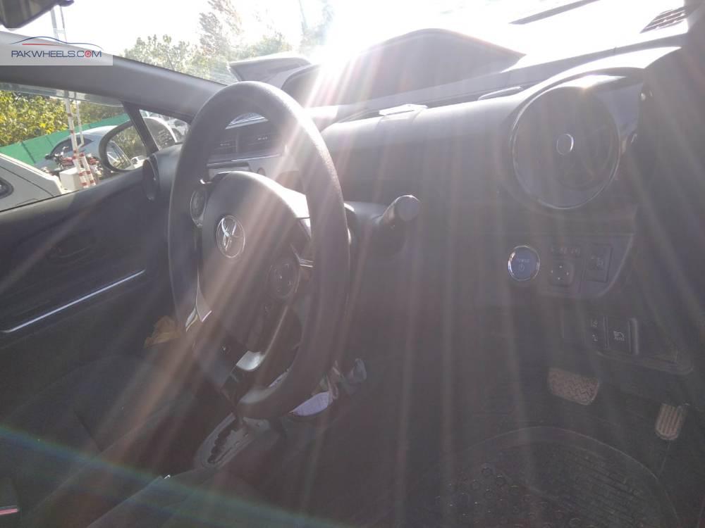 Toyota Aqua 2017 for Sale in Islamabad Toyota Aqua 2017 for Sale in Islamabad Image-13
