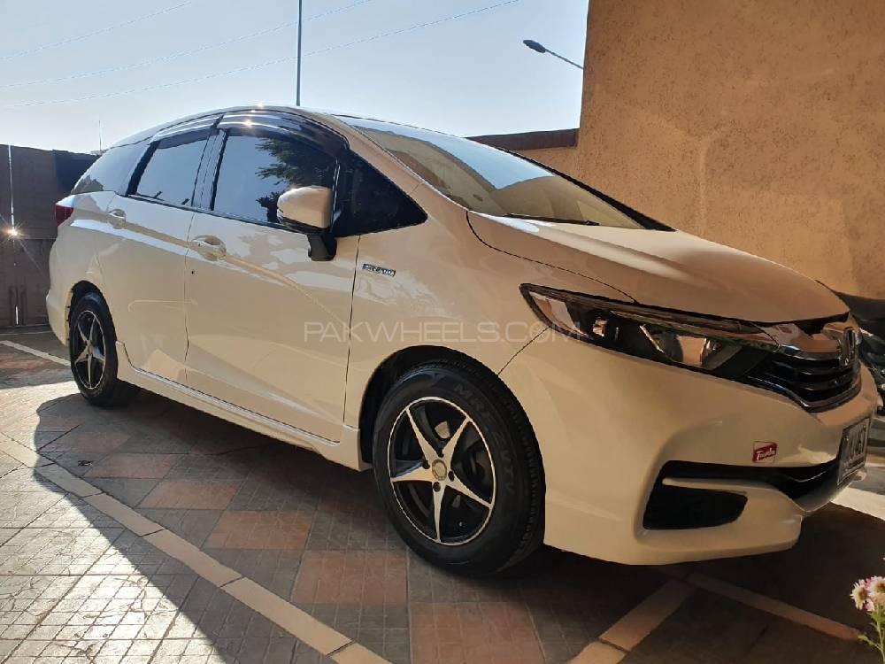 Honda Fit 2015 for Sale in Islamabad Image-1