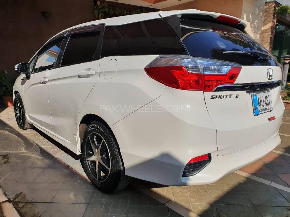 Honda Fit 2015 for Sale in Islamabad Honda Fit 2015 for Sale in Islamabad Image-2