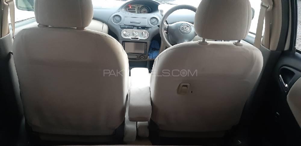 Toyota Vitz 2004 for Sale in Malakand Agency Toyota Vitz 2004 for Sale in Malakand Agency Image-10