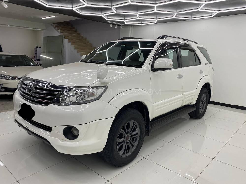 Toyota Fortuner 2015 for Sale in Rawalpindi Image-1