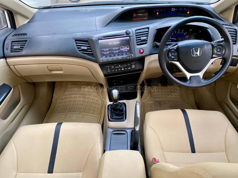 Honda Civic 2013 for Sale in Karachi Honda Civic 2013 for Sale in Karachi Image-8