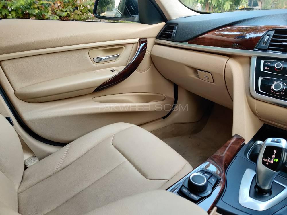 BMW 3 Series 2013 for Sale in Lahore BMW 3 Series 2013 for Sale in Lahore Image-7