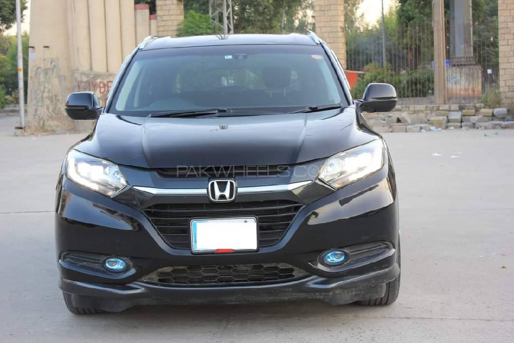 Honda Vezel 2014 for Sale in Rawalpindi Image-1