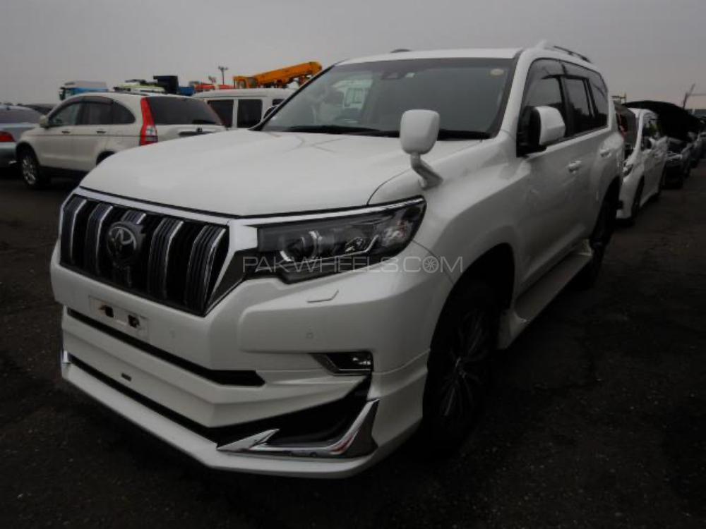 Toyota Prado 2017 for Sale in Karachi Image-1