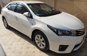 Toyota Corolla Altis CVT-i 1.8 2016 for Sale