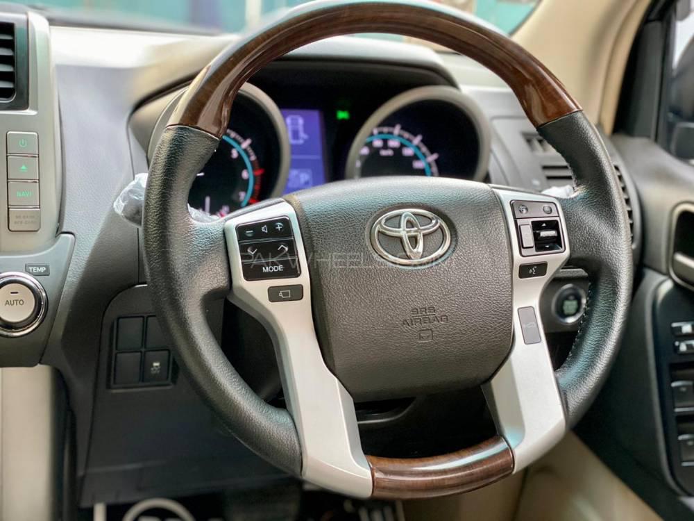 Toyota Prado 2012 for Sale in Karachi Toyota Prado 2012 for Sale in Karachi Image-13