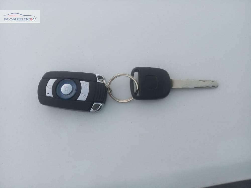 ہونڈا سوک 2005 for Sale in اسلام آباد ہونڈا سوک 2005 for Sale in اسلام آباد Image-8