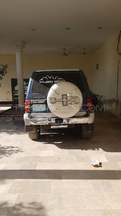 Mitsubishi Pajero 2002 for Sale in Multan Mitsubishi Pajero 2002 for Sale in Multan Image-11