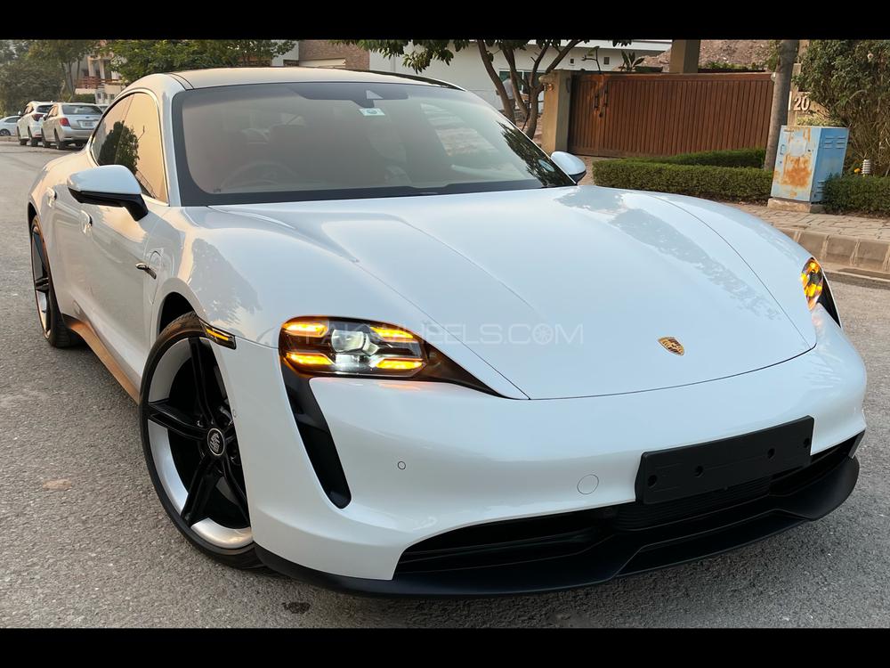 Porsche Taycan 2020 for Sale in Islamabad Porsche Taycan 2020 for Sale in Islamabad Image-3