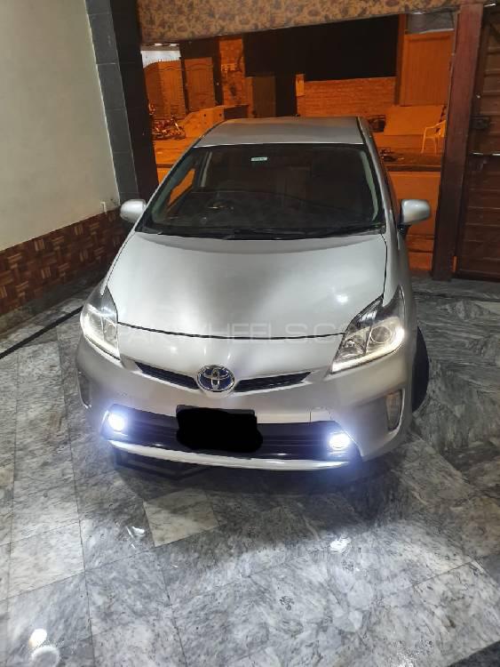 Toyota Prius 2010 for Sale in Peshawar Toyota Prius 2010 for Sale in Peshawar Image-3