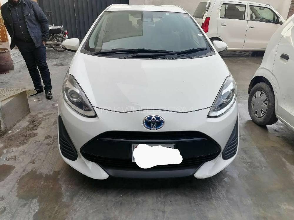 ٹویوٹا اکوا 2017 for Sale in سیالکوٹ Image-1
