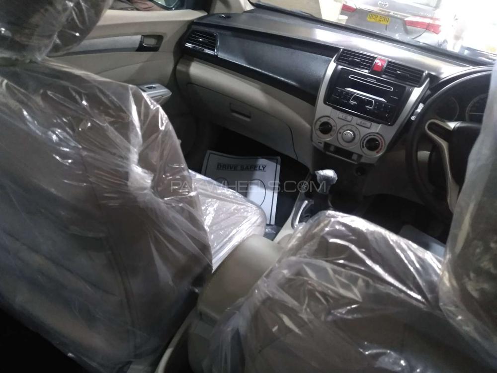 Honda City 2015 for Sale in Karachi Honda City 2015 for Sale in Karachi Image-13