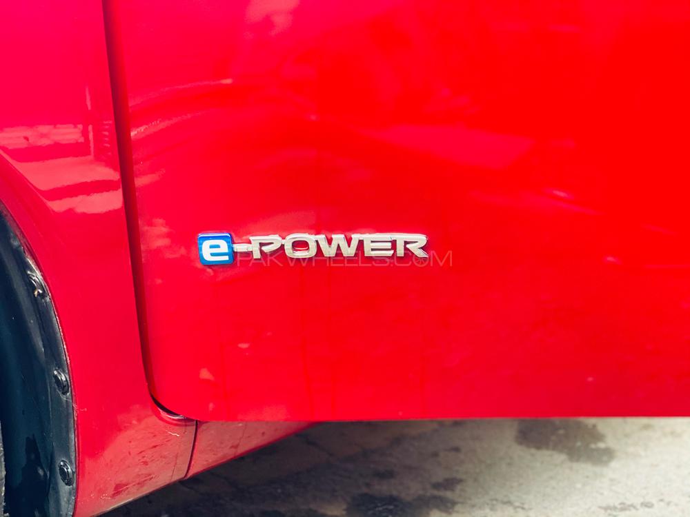 Nissan Note 2017 for Sale in Lahore Nissan Note 2017 for Sale in Lahore Image-15