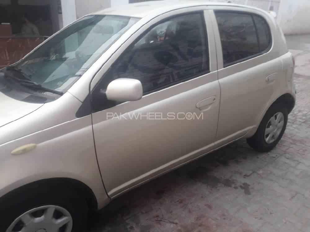 Toyota Vitz 2002 for Sale in Dera ismail khan Toyota Vitz 2002 for Sale in Dera ismail khan Image-4