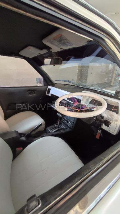 Toyota Corona - 1982  Toyota Corona - 1982  Image-5