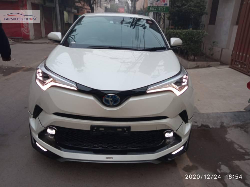 Toyota C-HR 2019 for Sale in Lahore Image-1