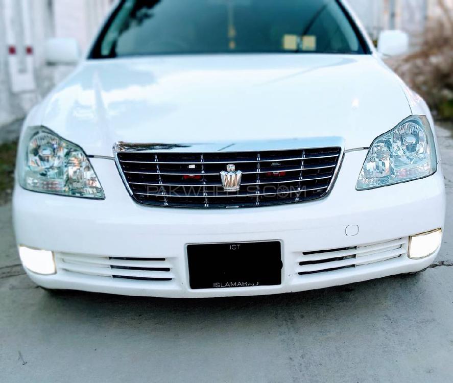 Toyota Crown 2005 for Sale in Islamabad Image-1