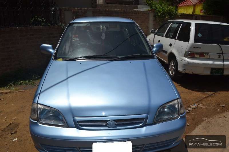 Suzuki cultus 2000