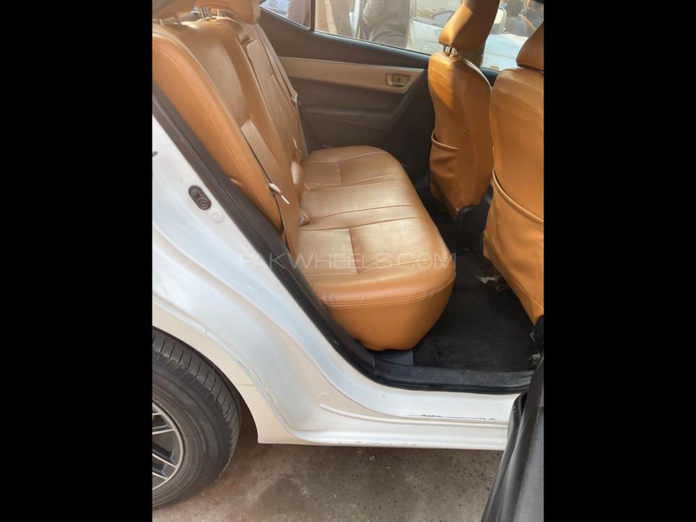 Toyota Corolla 2014 for Sale in Gujranwala Toyota Corolla 2014 for Sale in Gujranwala Image-9