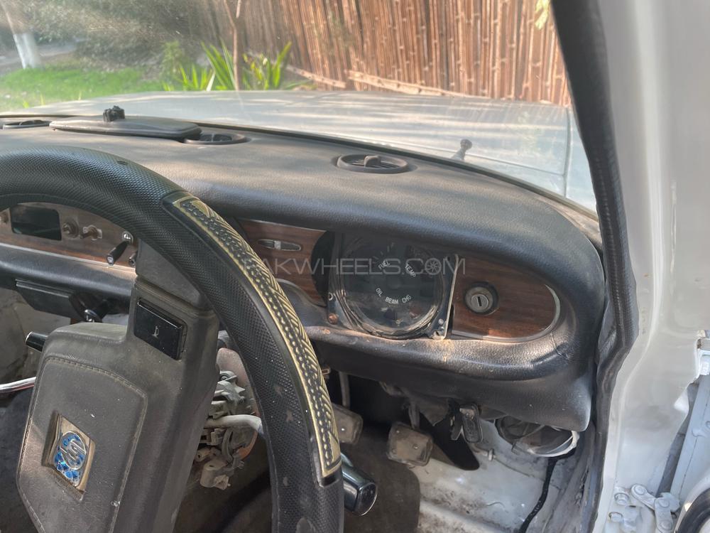 Mazda 1300 1969 for Sale in Rawalpindi Mazda 1300 1969 for Sale in Rawalpindi Image-6