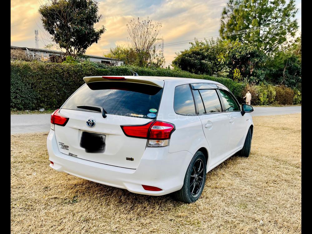 Toyota Corolla Fielder 2016 for Sale in Islamabad Toyota Corolla Fielder 2016 for Sale in Islamabad Image-4