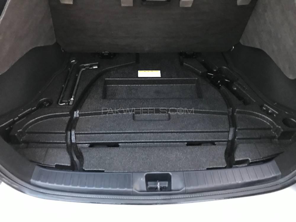 Toyota Prius 2016 for Sale in Islamabad Toyota Prius 2016 for Sale in Islamabad Image-16