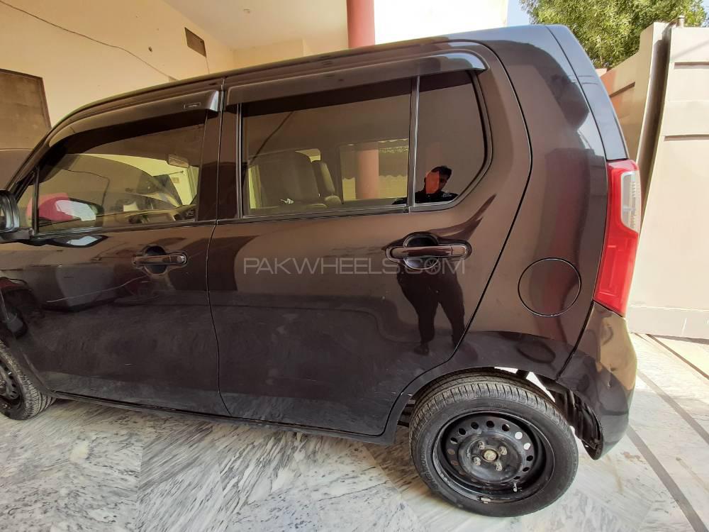 Suzuki Wagon R 2014 for Sale in Faisalabad Suzuki Wagon R 2014 for Sale in Faisalabad Image-8