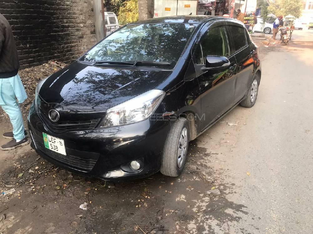 Toyota Vitz 2013 for Sale in Lahore Toyota Vitz 2013 for Sale in Lahore Image-3