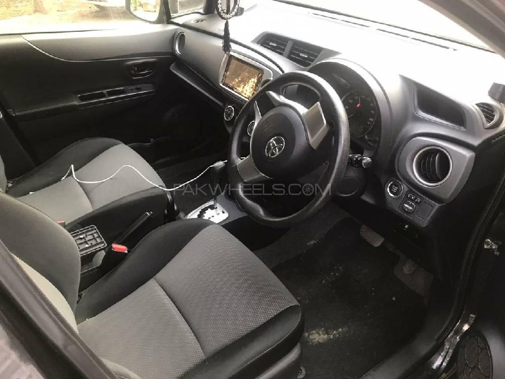 Toyota Vitz 2013 for Sale in Lahore Toyota Vitz 2013 for Sale in Lahore Image-10