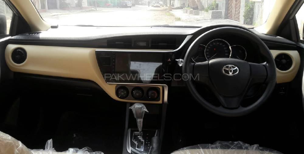Toyota Corolla 2019 for Sale in Karachi Toyota Corolla 2019 for Sale in Karachi Image-5