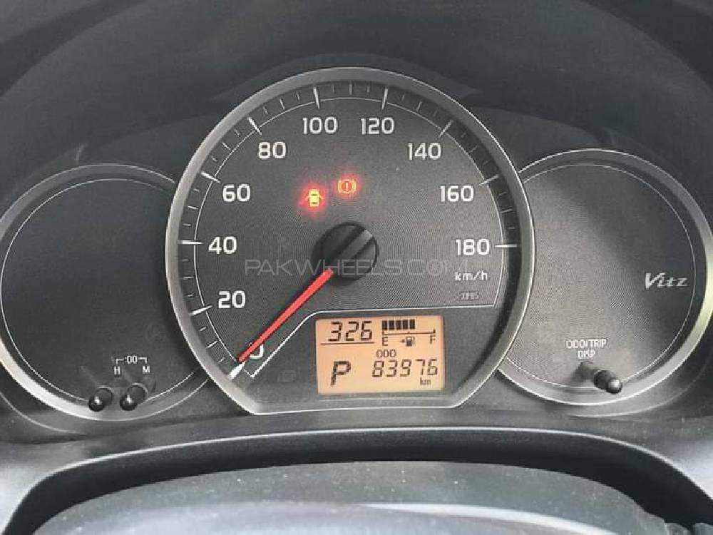 Toyota Vitz 2012 for Sale in Gujranwala Toyota Vitz 2012 for Sale in Gujranwala Image-9