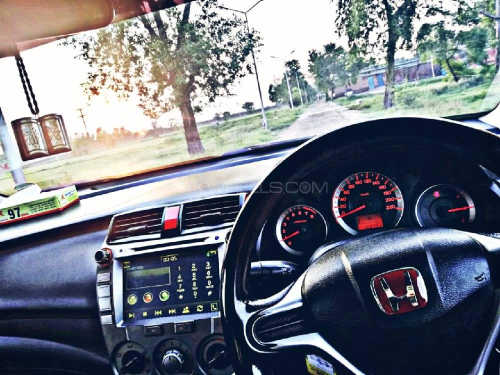 Honda City 2011 for Sale in Faisalabad Honda City 2011 for Sale in Faisalabad Image-3