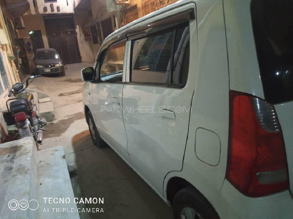 Suzuki Wagon R 2014 for Sale in Rawalpindi Suzuki Wagon R 2014 for Sale in Rawalpindi Image-4