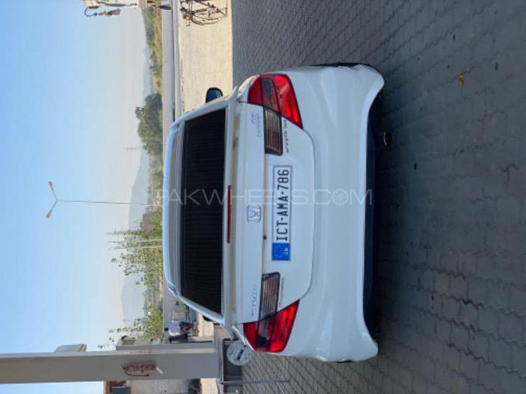Honda Civic - 2015  Honda Civic - 2015  Image-6