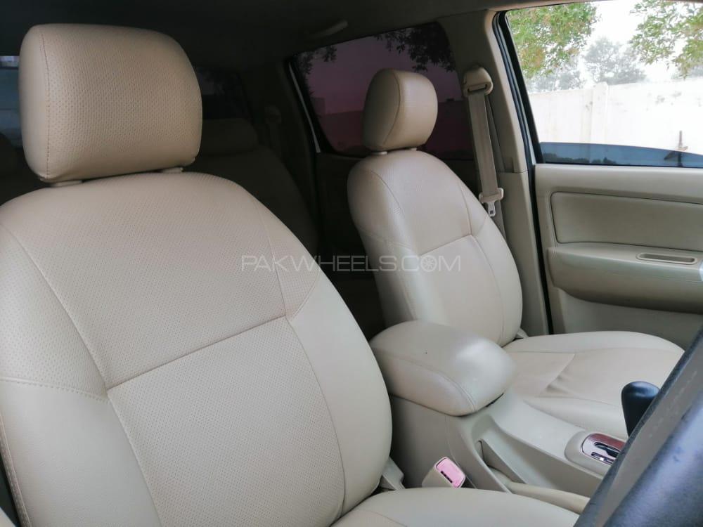 Toyota Hilux 2007 for Sale in Bahawalpur Toyota Hilux 2007 for Sale in Bahawalpur Image-6