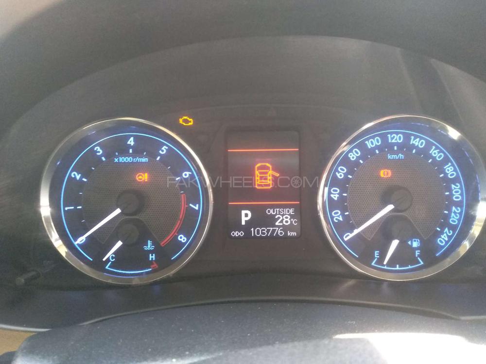 Toyota Corolla 2014 for Sale in Karachi Toyota Corolla 2014 for Sale in Karachi Image-8