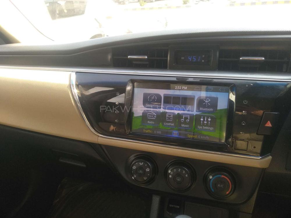 Toyota Corolla 2014 for Sale in Karachi Toyota Corolla 2014 for Sale in Karachi Image-9