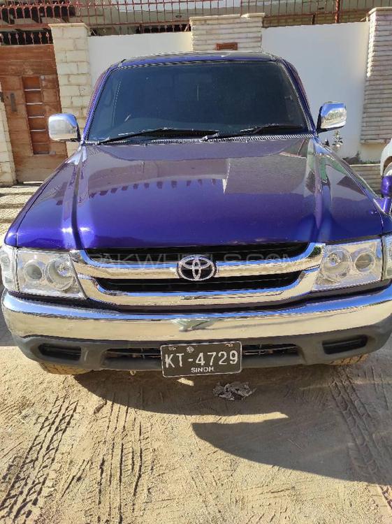 Toyota Hilux 2001 for Sale in Karachi Image-1