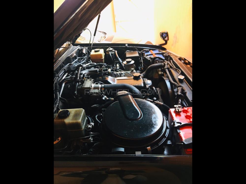Toyota Land Cruiser 2005 for Sale in Lahore Toyota Land Cruiser 2005 for Sale in Lahore Image-14